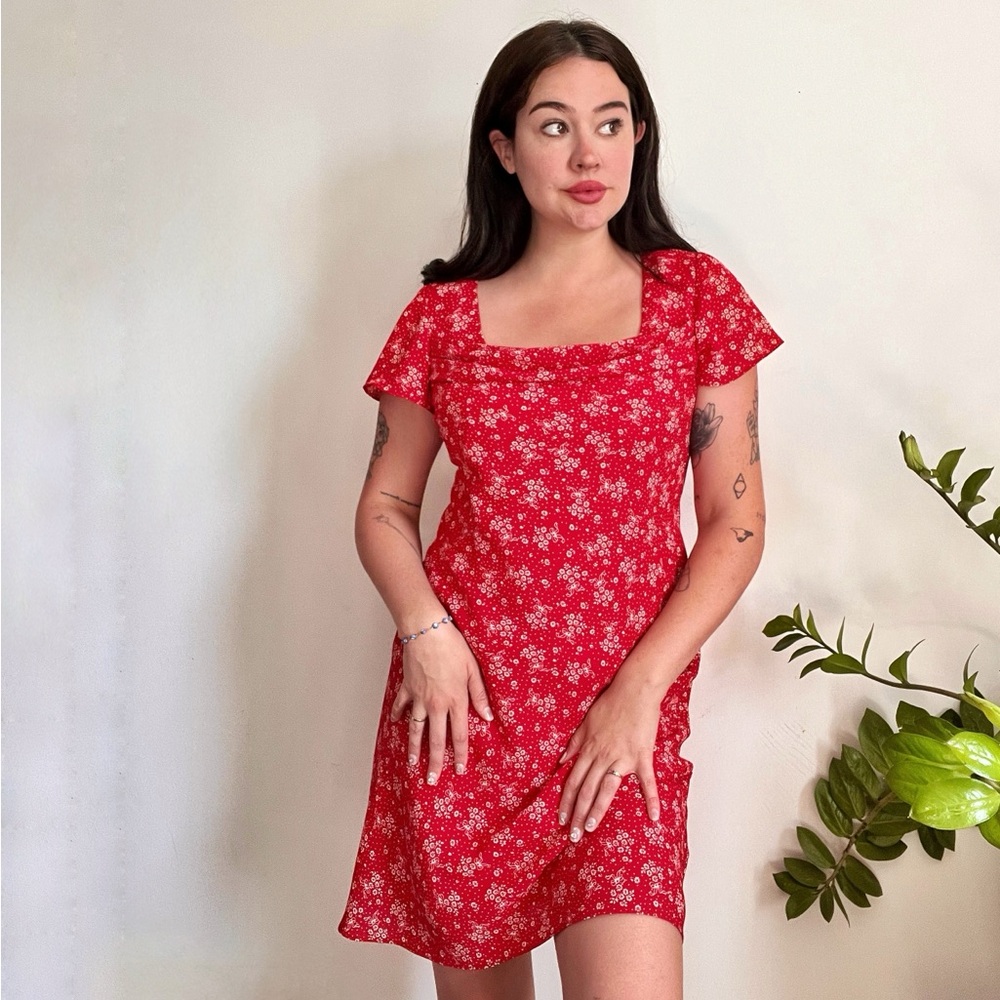 Floral 80s Mini